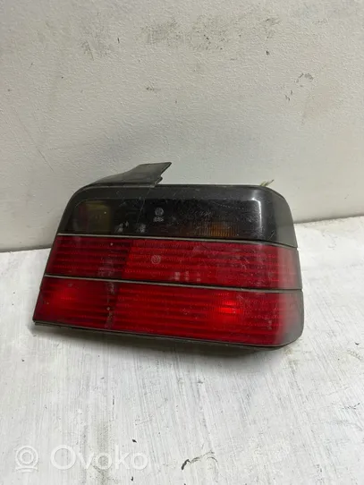 BMW 3 E36 Lampa tylna 