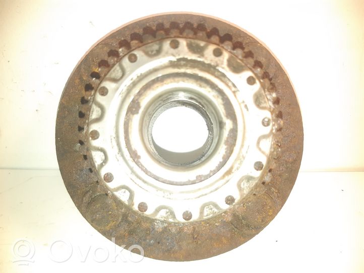 Hyundai Elantra Rear wheel hub 