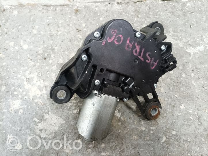 Opel Astra H Silniczek wycieraczki szyby tylnej 0390201591