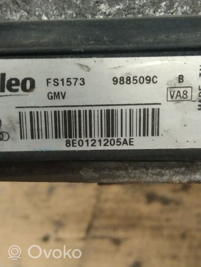 Audi A4 S4 B7 8E 8H Elektryczny wentylator chłodnicy 8E0121205AE