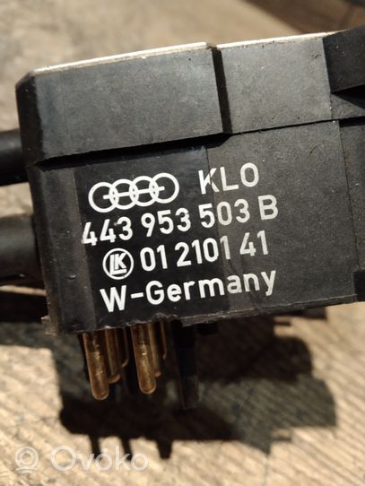 Audi 100 200 5000 C3 Manetka / Przełącznik wycieraczek 443953503B