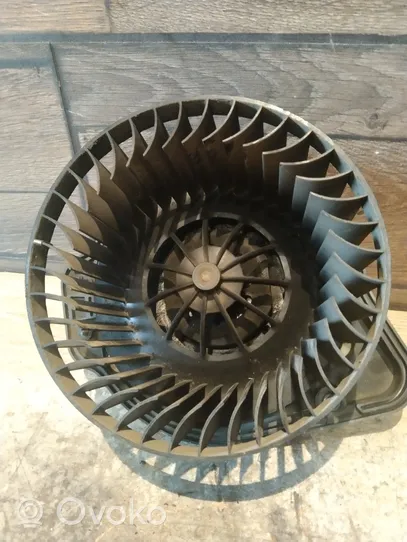 Volvo S70  V70  V70 XC Ventola riscaldamento/ventilatore abitacolo 09171429