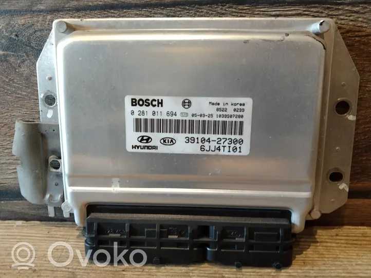 Hyundai Tucson JM Sterownik / Moduł ECU 0281011694