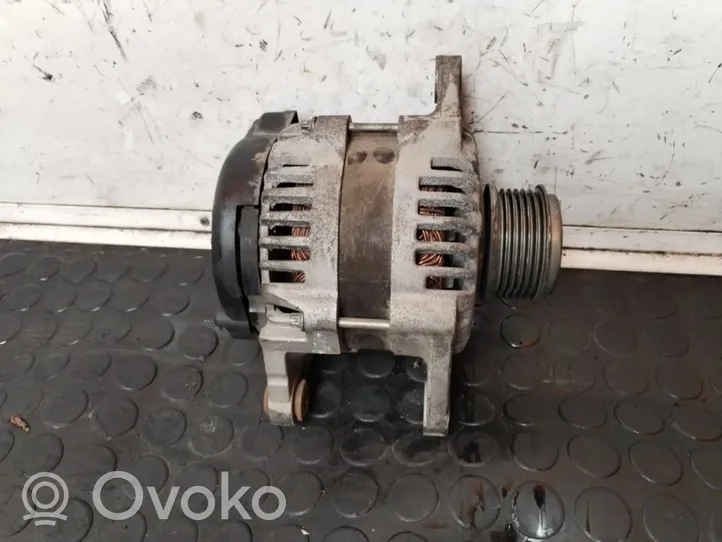 Opel Astra J Alternator 13500186