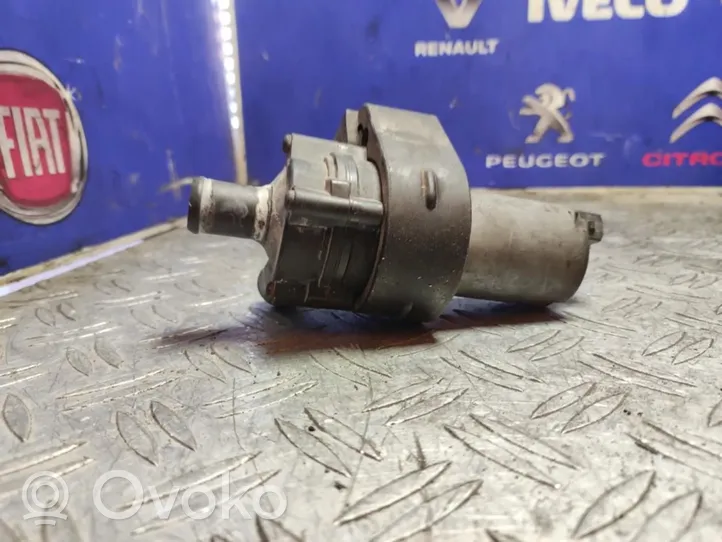 Mercedes-Benz ML W163 Pompe de circulation d'eau 1635010281