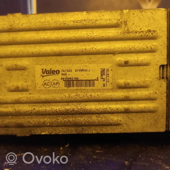 Citroen Berlingo Välijäähdyttimen jäähdytin 9645965180