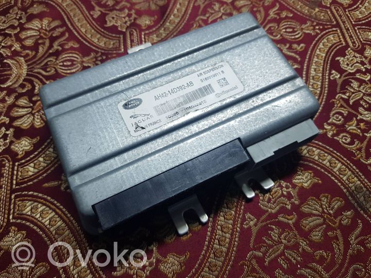 Jaguar XJ X351 Air suspension control unit module (rear) AH4214D392AB