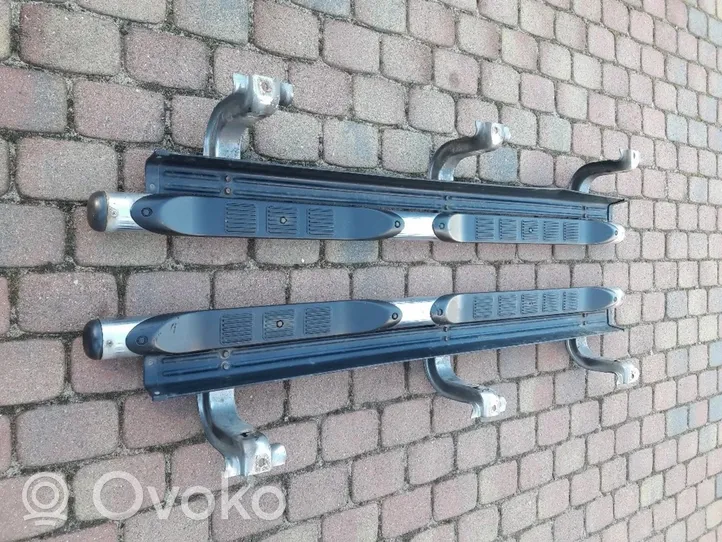 Mitsubishi L200 Sill 