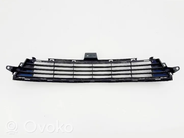 Toyota Auris E180 Grille calandre supérieure de pare-chocs avant 53112-02670