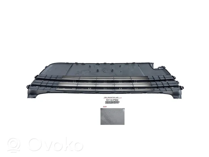 Toyota Verso Grille calandre supérieure de pare-chocs avant 53112-0F902