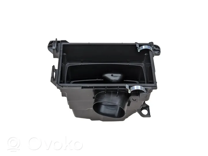 Toyota Yaris XP210 Air filter box cover 17701-K0030