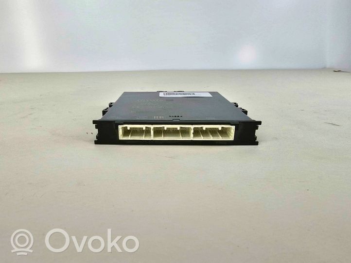 Toyota RAV 4 (XA40) Module confort 8999042091