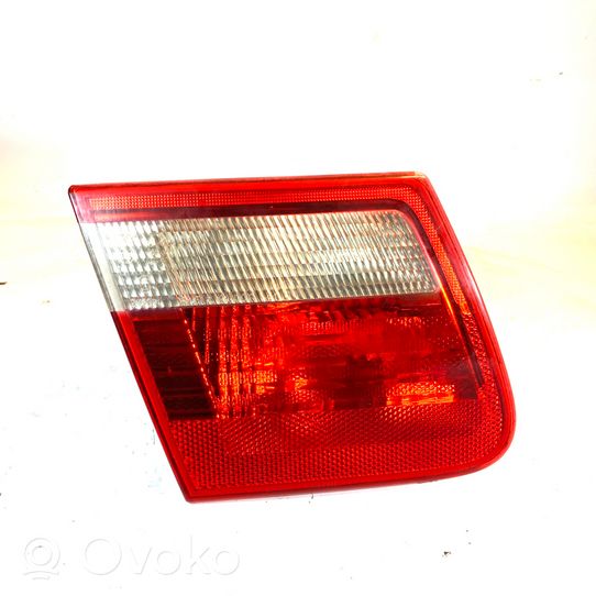 BMW 3 E46 Luces portón trasero/de freno 63218368759