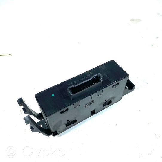 BMW 3 E46 Interruptor de la ventanilla de ventilación 61318381514