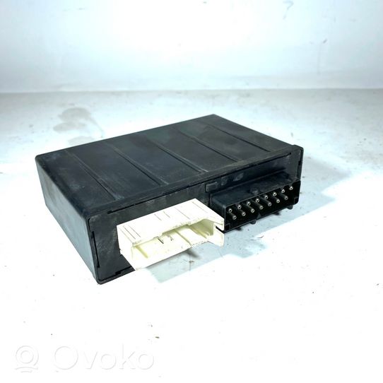 BMW 5 E34 Centralina/modulo chiusura centralizzata portiere 1384204