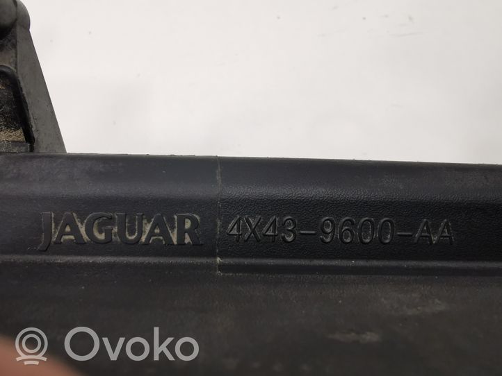 Jaguar X-Type Obudowa filtra powietrza 4X439600AA