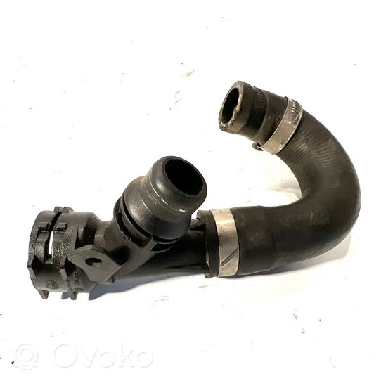 BMW 3 E90 E91 Tuyau de liquide de refroidissement moteur 7795762