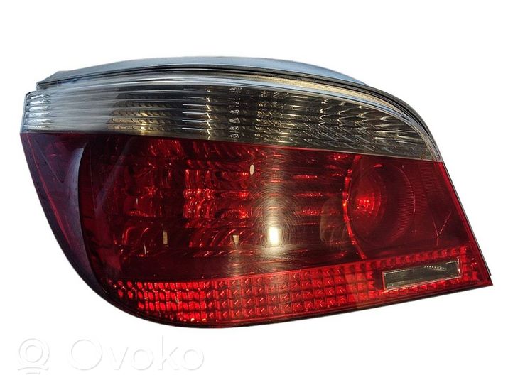 BMW 5 E60 E61 Luz trasera/de freno 7165737