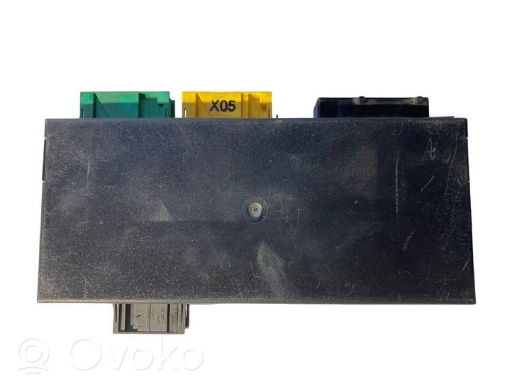 BMW 3 E36 Module confort 8360060