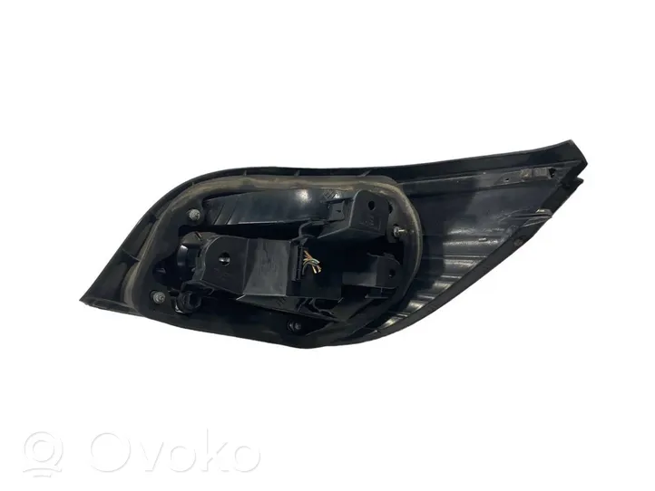 BMW 5 E60 E61 Galinis žibintas kėbule 7165737