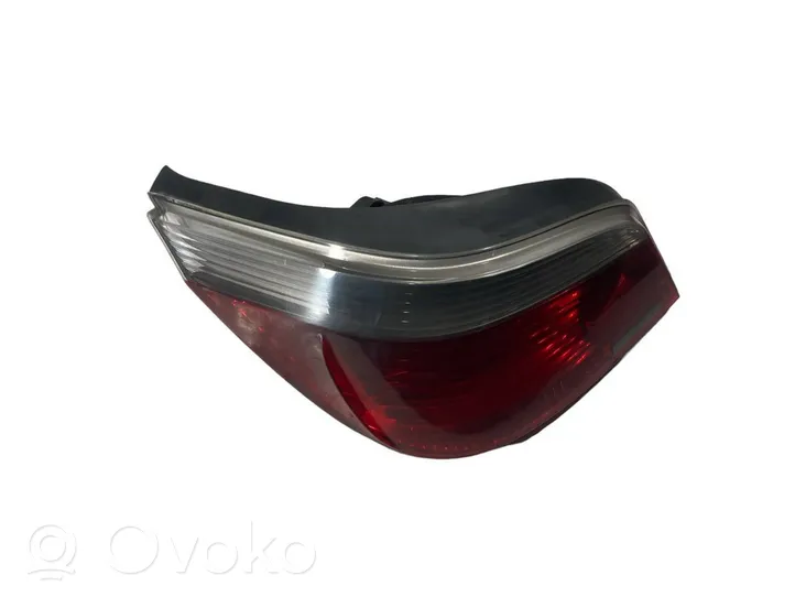 BMW 5 E60 E61 Luci posteriori 7165737