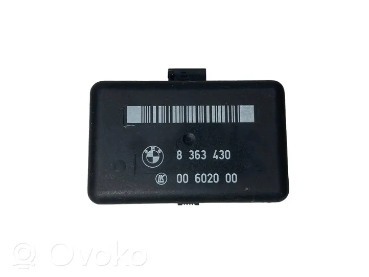 BMW 5 E39 Rain sensor 8363430