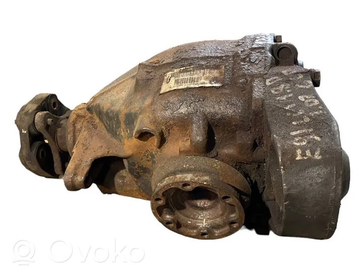 BMW 3 E90 E91 Rear differential 7598855