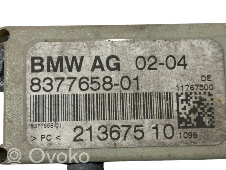 BMW X5 E53 Pystyantennivahvistin 8377658