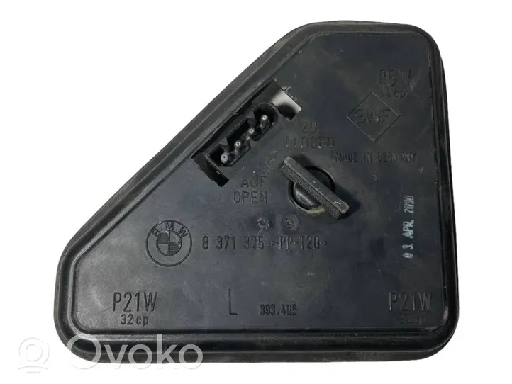 BMW 5 E39 Porte ampoule de feu arrière 8371325