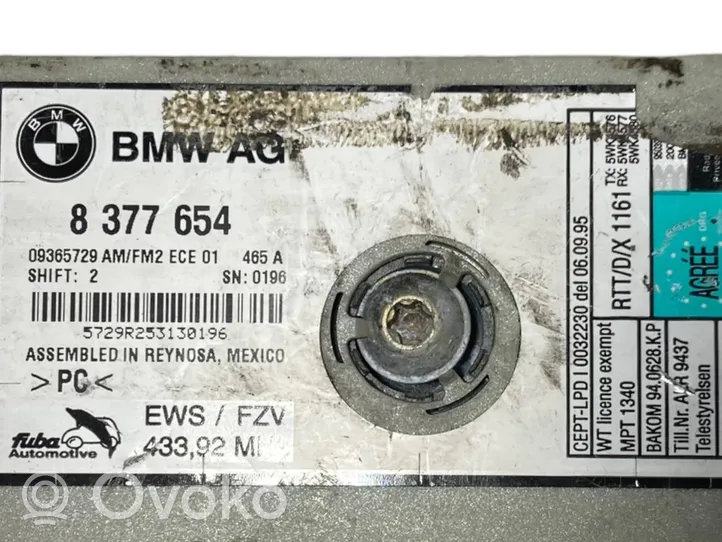 BMW X5 E53 Pystyantennivahvistin 8377654