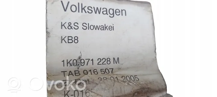 Volkswagen Golf V Pluskaapeli (akku) 1K0971228M