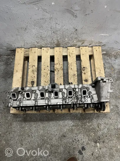 BMW X5 E70 Engine head 