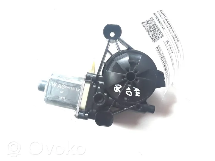 Audi A4 S4 B9 Meccanismo di sollevamento del finestrino posteriore senza motorino 8W0959812