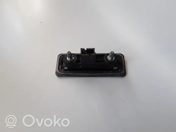 Skoda Yeti (5L) Przełącznik / Przycisk otwierania klapy bagażnika 5J0827566