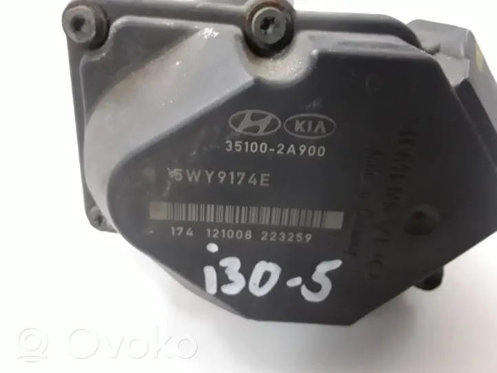 Hyundai i30 Дроссельная заслонка 351002A900