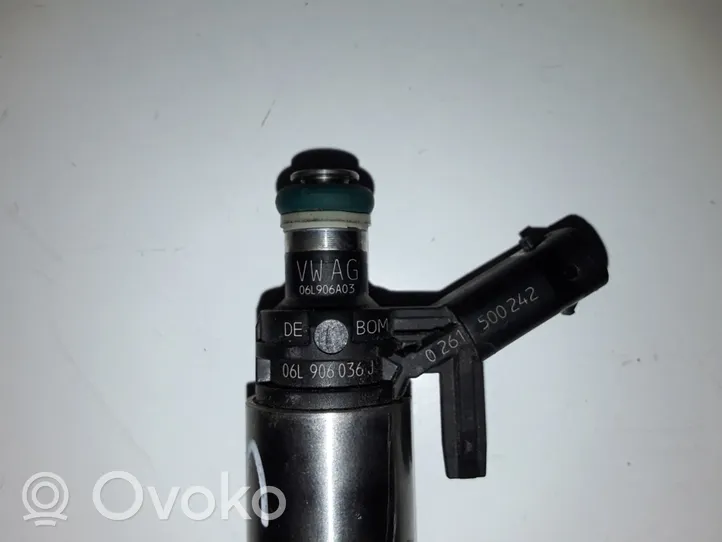 Audi TT TTS RS Mk3 8S Injecteur de carburant 06L906A03