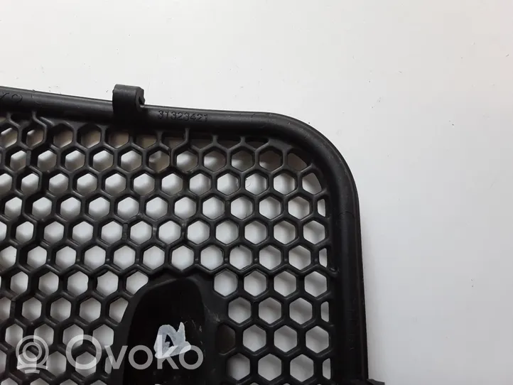 Volvo V60 Kratka wlotu powietrza na maskę 31323421