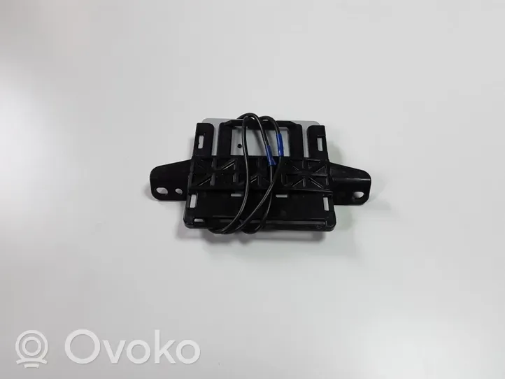 Toyota Auris E180 Antenne GPS 8686002010