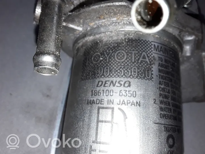 Toyota RAV 4 (XA40) Obudowa filtra paliwa 2339033030