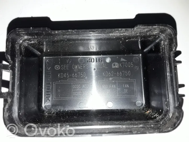 Mazda CX-5 Module de fusibles KD4566750