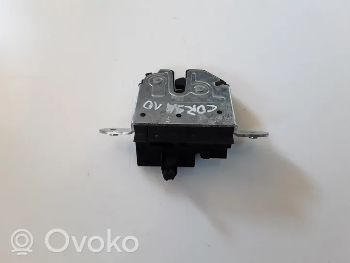 Opel Corsa E Loading door lock 39021416