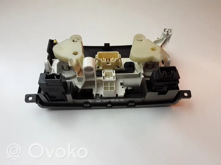 Toyota Corolla Verso AR10 Moduł / Sterownik klimatyzacji 559000F011