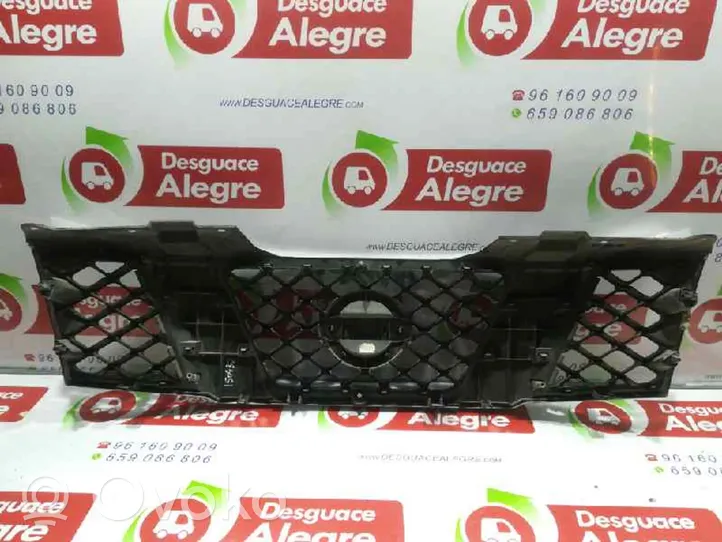 Nissan NP300 Grille de calandre avant 62310EB400