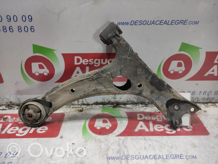 Toyota Corolla Verso E121 Querlenker vorne 4806912260