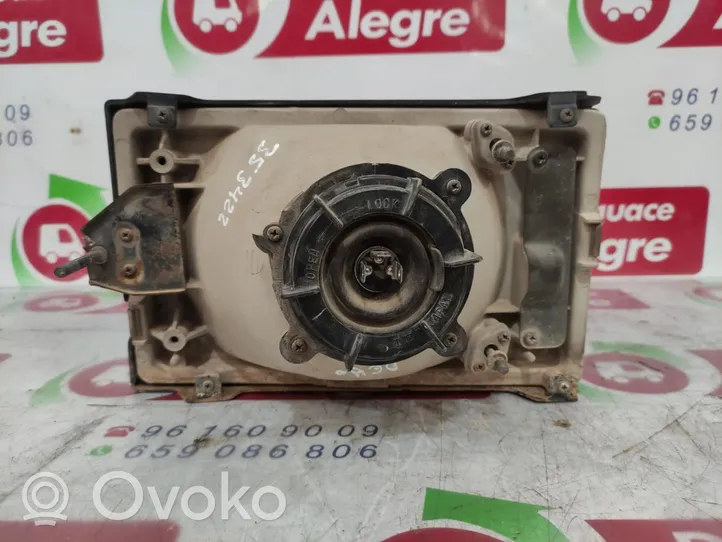 Opel Monterey Phare frontale 1216466