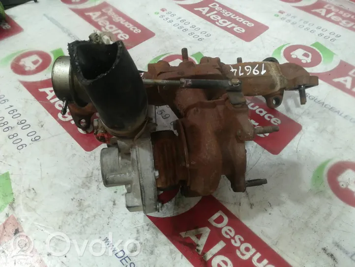 Volkswagen PASSAT B5 Turbine 028145702