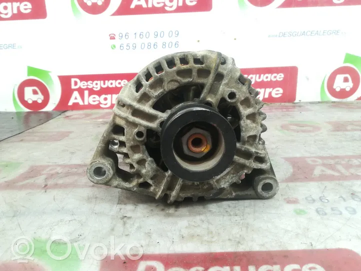 Opel Astra H Generatore/alternatore 13156053