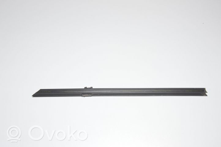 BMW M5 Rubber seal rear door 