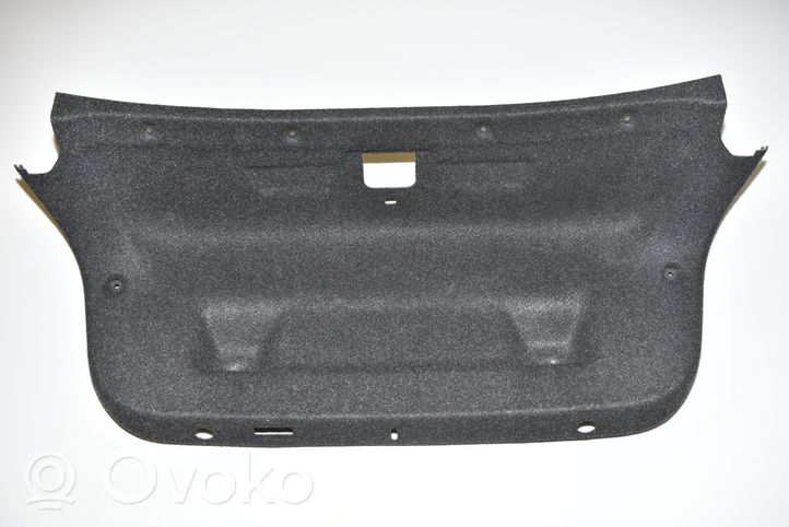 BMW M5 F90 Tailgate trim 