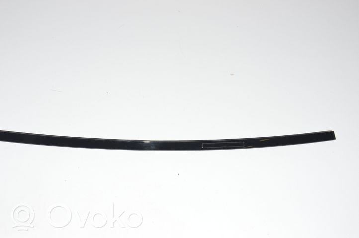 BMW M4 F82 F83 Katon muotolistan suoja 